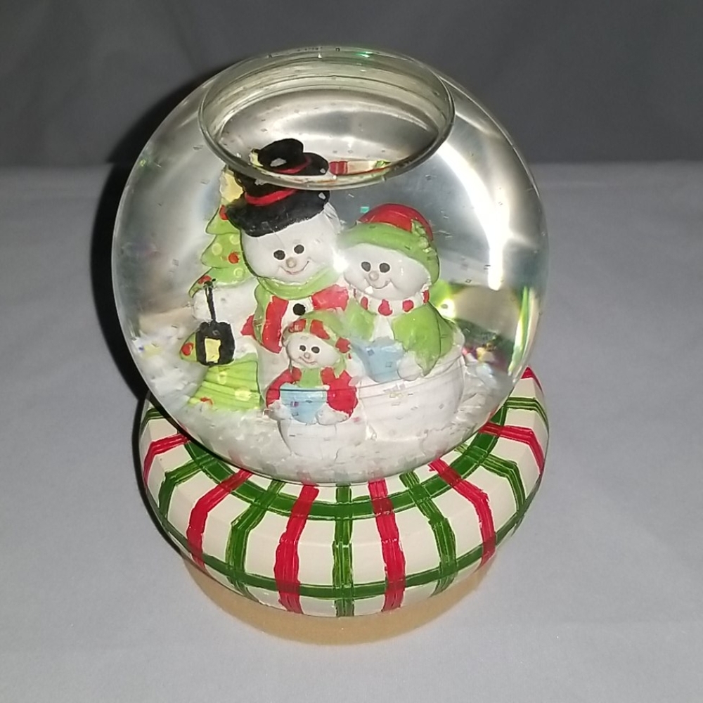Snow Globe Candle Topper
